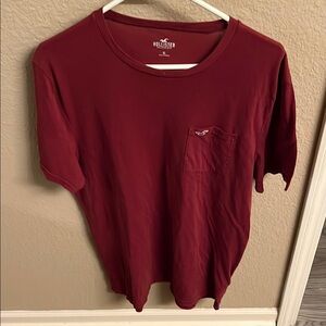 Hollister Men's Red T-Shirt